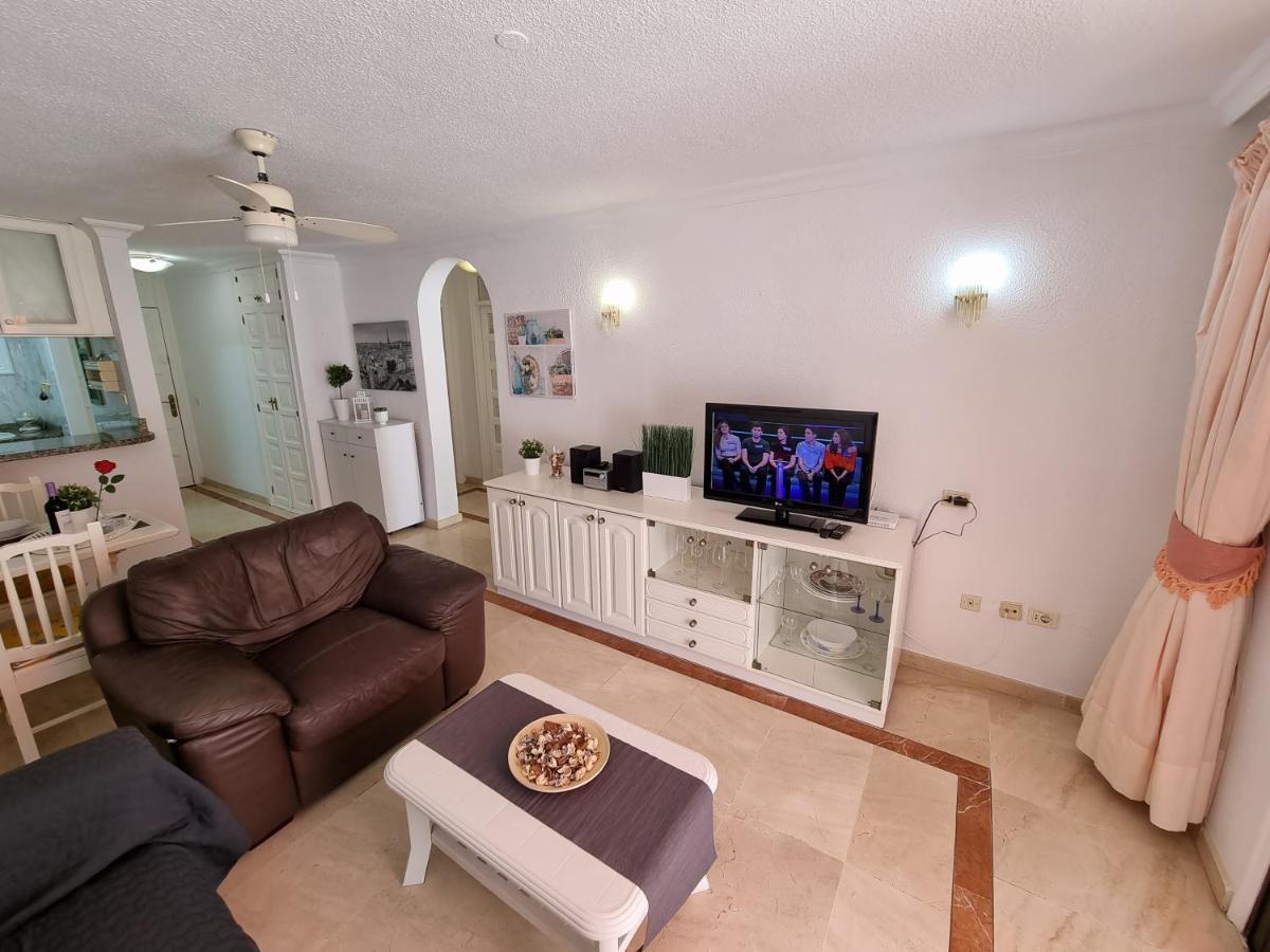Casa Teide, Ground Floor Apartment Parque Santiago 1, Heated Pool, 100 M To Sea And Beach, Wifi Playa de las Americas  Exterior photo